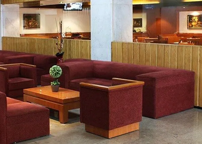 Corinto 4*